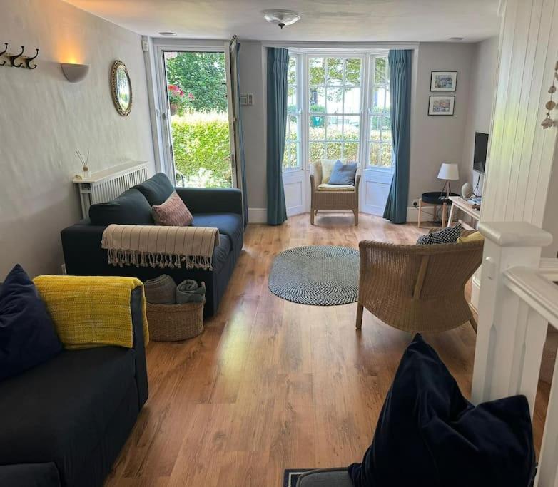 2 Bed Georgian Cottage, Ramsgate Extérieur photo